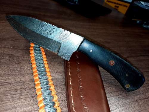 Handmade Damascus steel HUNTING  knife with MICARTA handle scales. FREE BRACELET