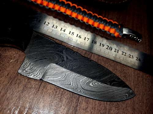 Handmade Damascus steel HUNTING  knife with MICARTA handle scales. FREE BRACELET