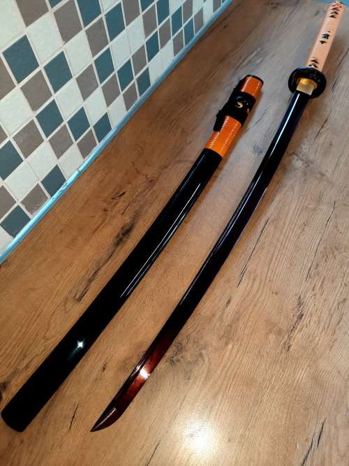 Handmade RED Damascus Steel Katana Samurai 13 Fold, Battle Ready, 8192 Layers of steel, 1095 &1060