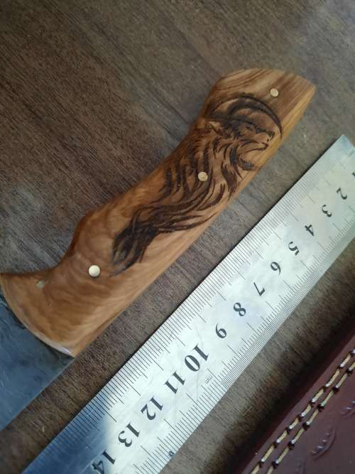 Handmade Damascus steel HUNTING Knife with Wooden handle scales, No leather included.