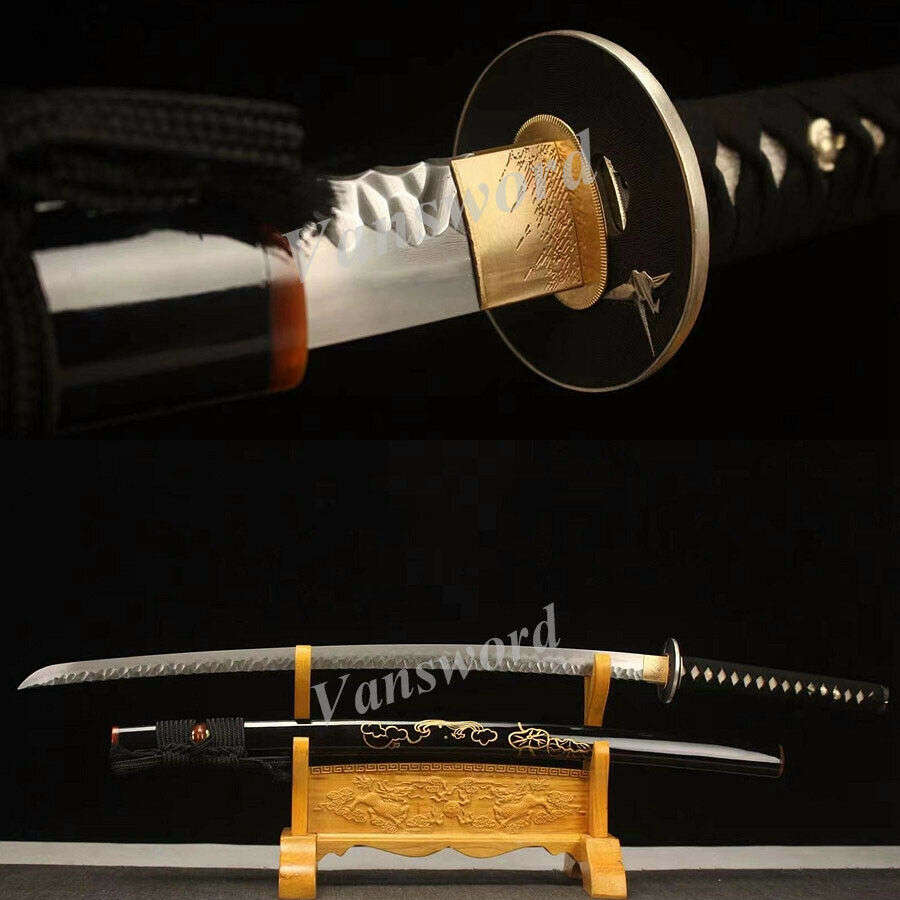 Handmade Damascus Folded Steel Clay Tempered, Japanese Samurai Katana with a nice Hamon.(LAST SWORD)