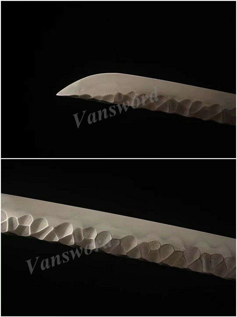Handmade Damascus Folded Steel Clay Tempered, Japanese Samurai Katana with a nice Hamon.(LAST SWORD)