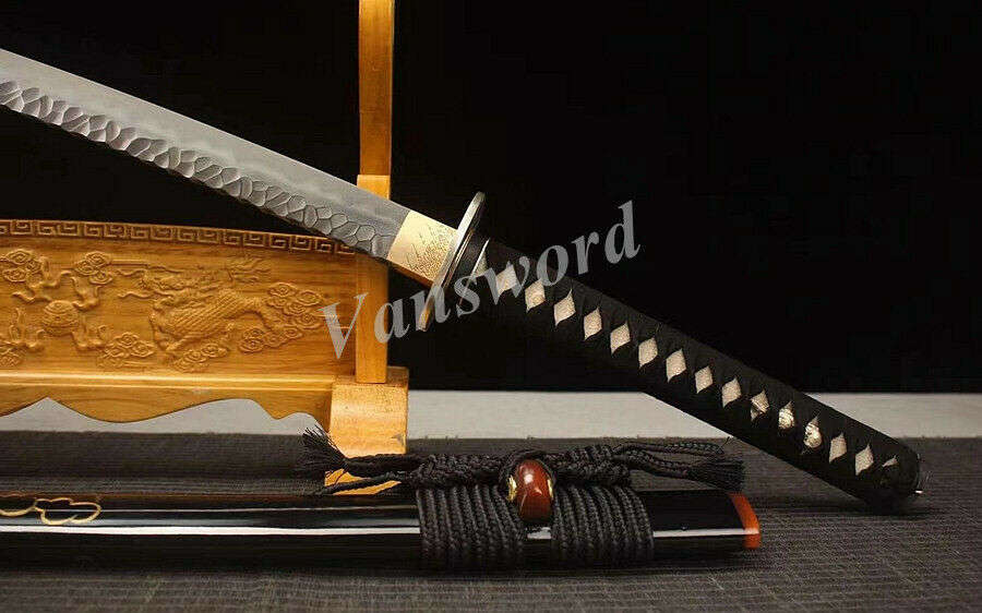 Handmade Damascus Folded Steel Clay Tempered, Japanese Samurai Katana with a nice Hamon.(LAST SWORD)