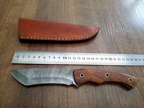 Handmade Damascus steel HUNTING Knife with Wooden handle scales, Perfect Gift for him.