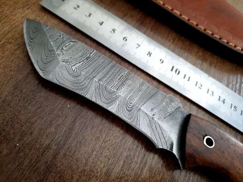Handmade Damascus steel HUNTING Knife with Wooden handle scales, Perfect Gift for him.
