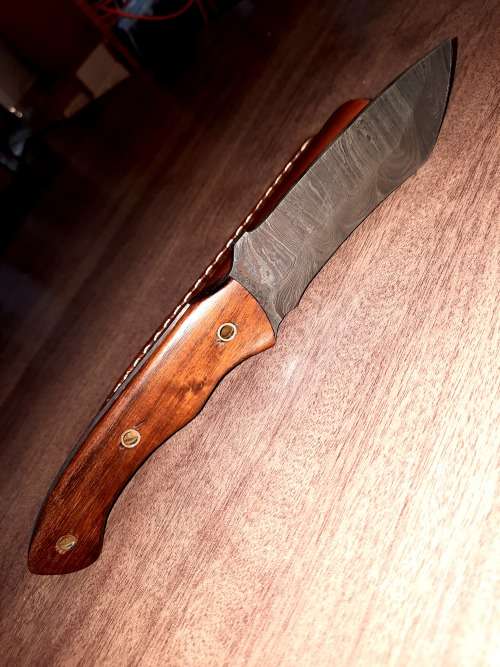 Handmade Damascus steel HUNTING Knife with Wooden handle scales, Perfect Gift for him.