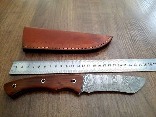 Handmade Damascus steel HUNTING Knife with Wooden handle scales, Perfect Gift for him.