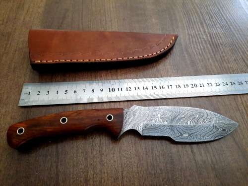 Handmade Damascus steel HUNTING Knife with Wooden handle scales, Perfect Gift for him.