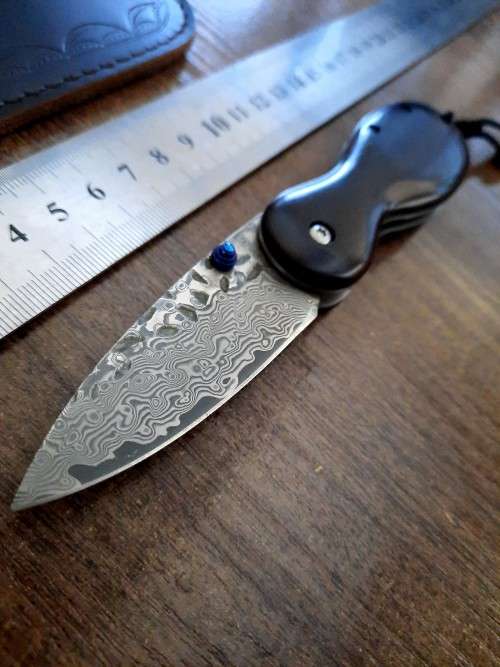 Damascus VG-10 Stainless Steel folding knife, RAZOR Sharp, New Stock, High Quality, Ebony handle.