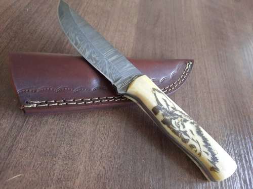 Handmade Damascus steel HUNTING  knife with Camel Bone handle scales. Crazy R1 start auction.