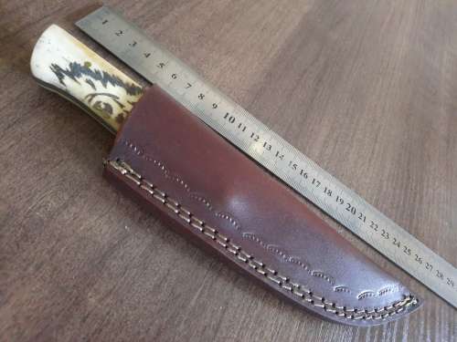 Handmade Damascus steel HUNTING  knife with Camel Bone handle scales. Crazy R1 start auction.