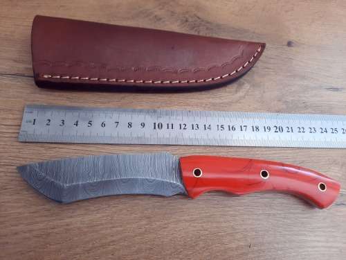 Handmade Damascus steel HUNTING  knife with Epoxy Resin handle scales. READ Description please.