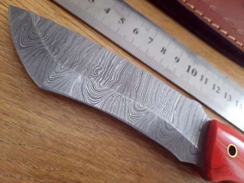 Handmade Damascus steel HUNTING  knife with Epoxy Resin handle scales. READ Description please.