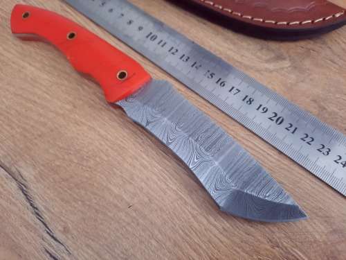 Handmade Damascus steel HUNTING  knife with Epoxy Resin handle scales. READ Description please.
