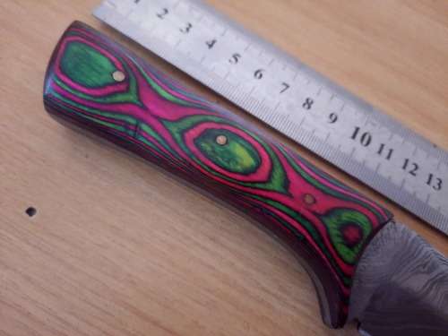 Handmade Damascus steel HUNTING  knife with Wooden handle scales. Please read description.