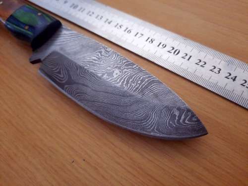 Handmade Damascus steel HUNTING  knife with Wooden handle scales. Please read description.