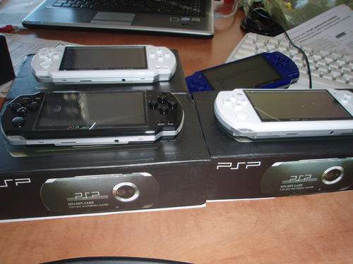 PSP Look Game/Multimedia Player with games preloaded MP4, MP5, Camera