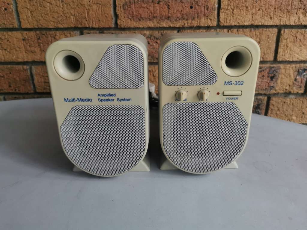 Multi-Media powered PC speakers