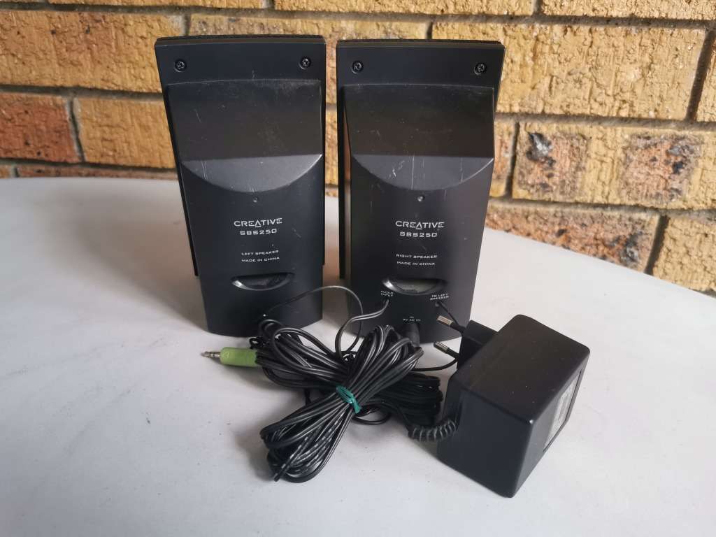 Creative SBS250 PC speakers