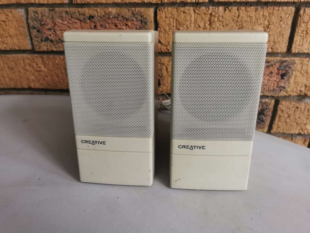 Creative SBS10 PC speakers