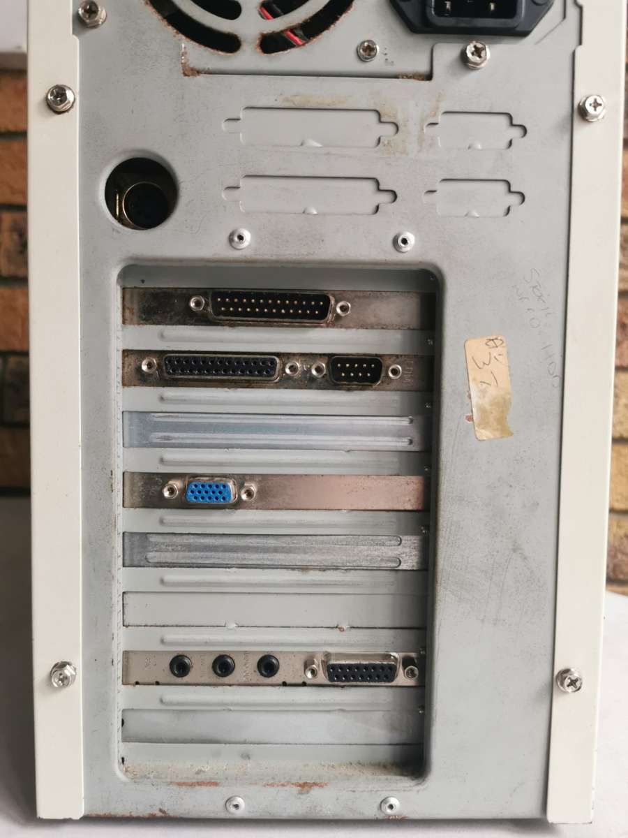 Vision2000 486 DX4-100 PC