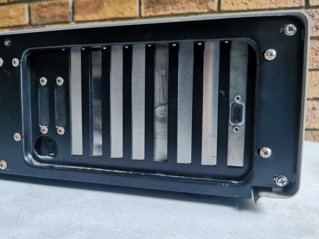 Miad 10MHz Turbo XT with Keyboard and VGA