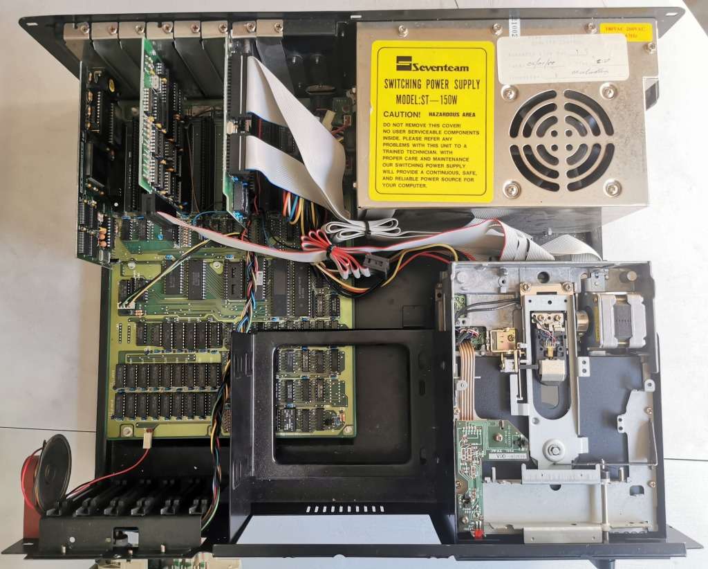 Miad 10MHz Turbo XT with Keyboard and VGA