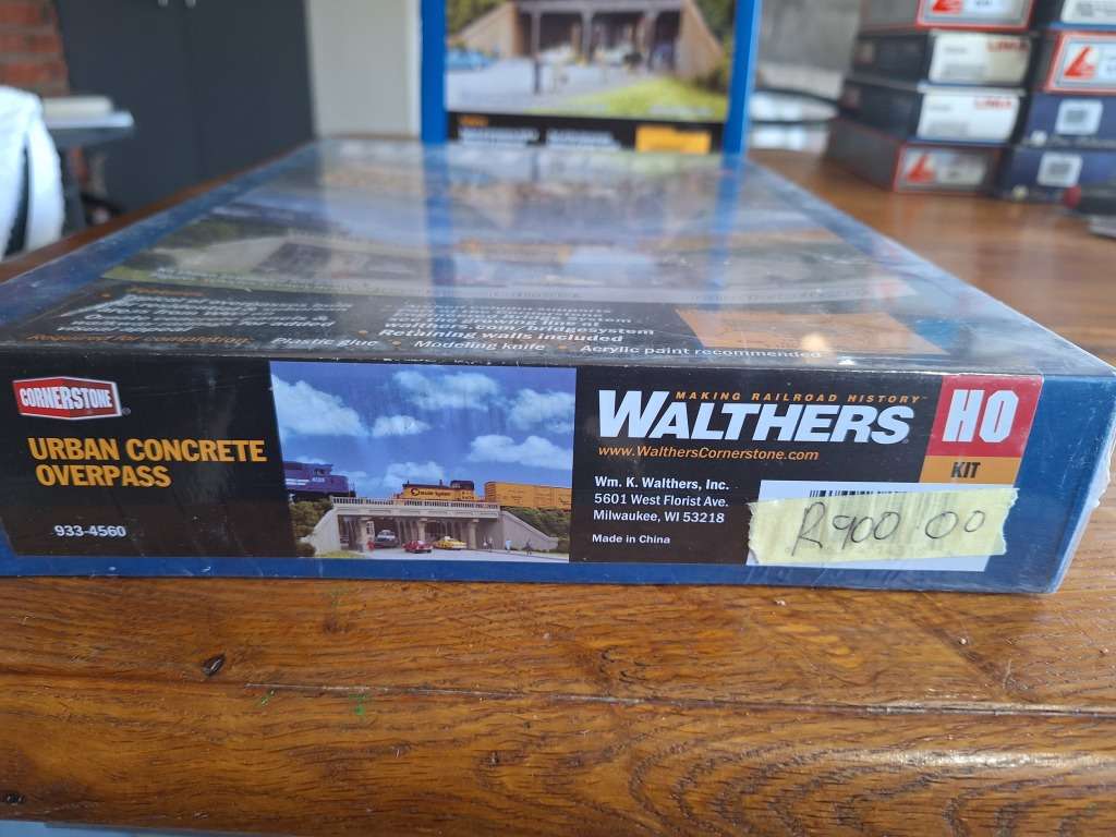 whalthers cornerstone building kits