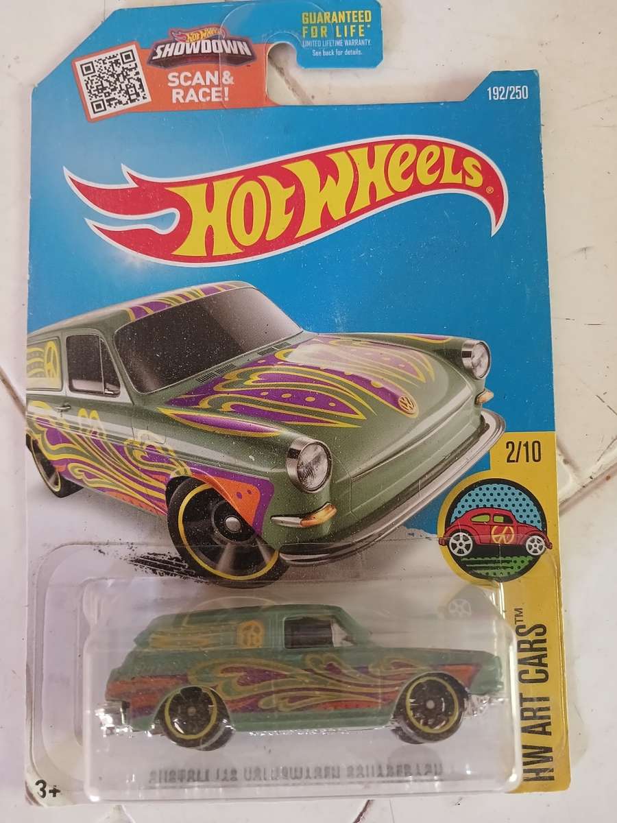 Hot wheels 69 vw sqaureback