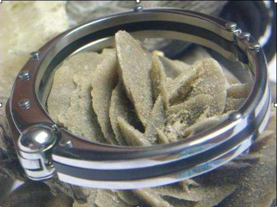 STAINLESS STEEL 316L   SOLID BANGLE  WITH UNIQUE NEW LOCKING SYSTEM