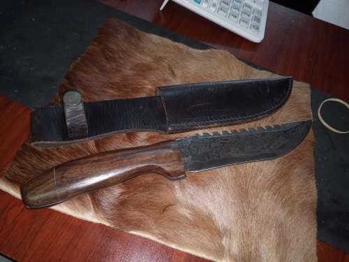 PATTERNED STEEL HUNTING KNIFE HANDLE HANDMADE