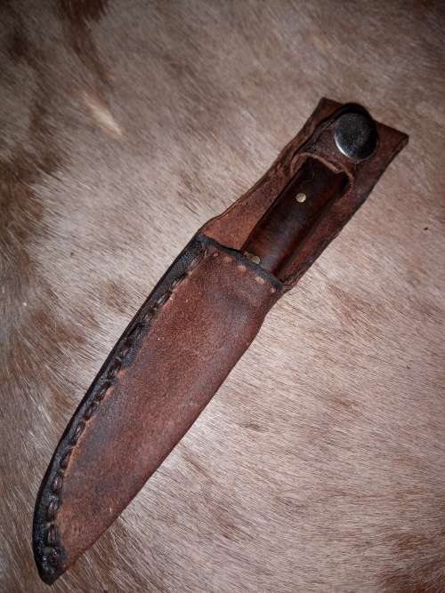 HANDMADE KNIFE USING COLUMBIA  MODEL K-89 BLADE HANDLE MADE WITH BUSHVELD HARDEHOUT & LEATHER SHEET