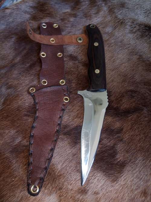 HANDMADE KNIFE WITH LEATHER SCABBARD