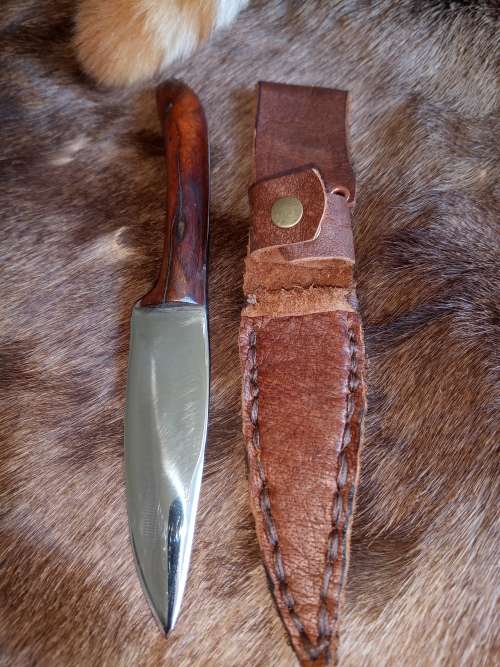 HANDMADE KNIFE WITH LEATHER SCABBARD