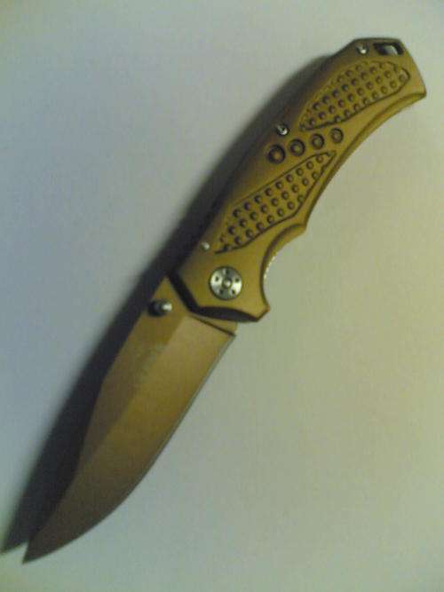 STOCK CLEARANCE ON TOP QUALITY POCKET KNIFES GERBER  NO 606