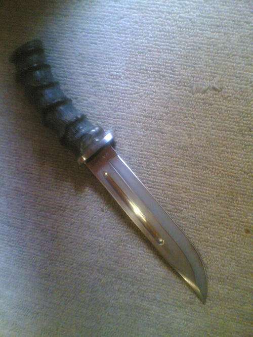 HANDMADE HUNTING KNIFE 33CM ONE OF A KIND MADE FROM 440C SS STEEL AND SOLID GAZELLE HORN HANDLE