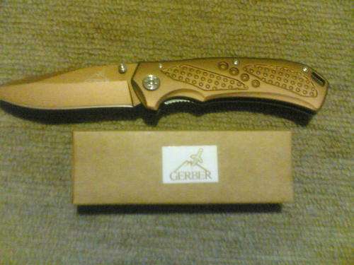 TOP QUALITY GERBER FOLDING KNIFE