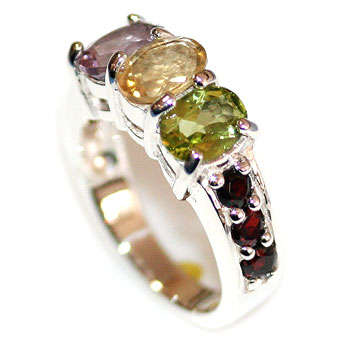 STUNNING!  Genuine Peridot, Citrine, Amethyst & Garnet Ring