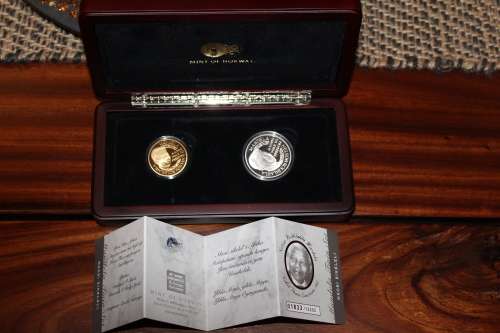 Mandela Nkosi Sikilele Twin Set