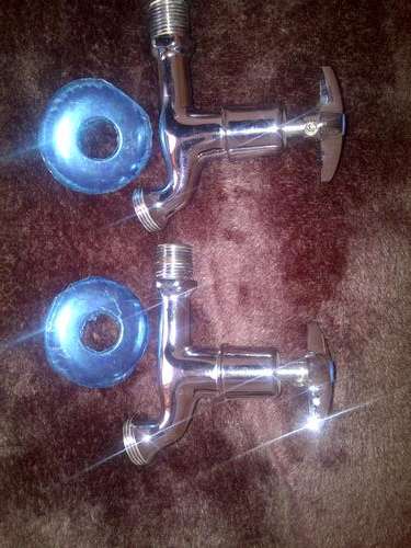 WATER TAPS X 2 LIKE NEW JOB LOT