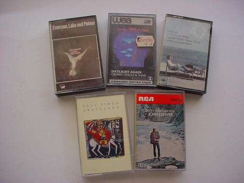SELECTION OF POP CASSETTE TAPES