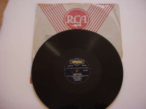 ELVIS PRESLEY --LET ME BE YOUR TEDDY BEAR --78 RPM SINGLE