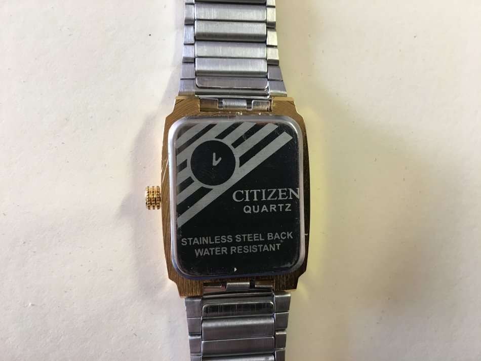 CITIZEN QUARTZ GENTS DRESS WATCH