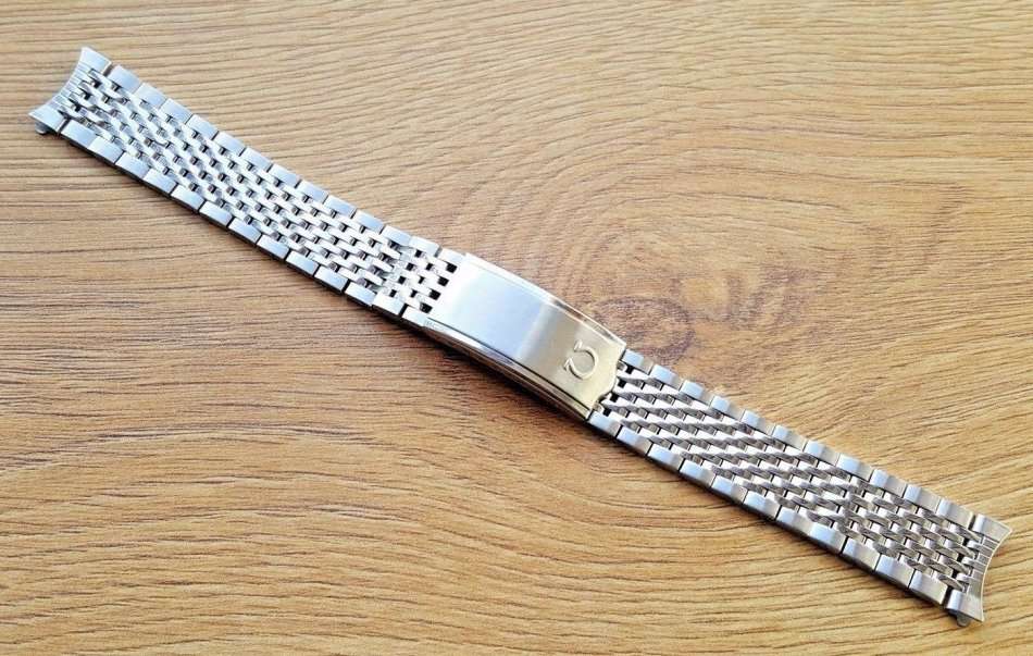 Omega no.(12)  1068 stainless steel gents watch bracelet