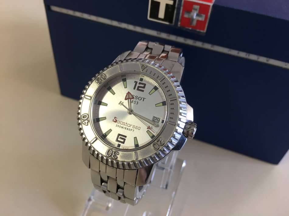 Tissot Seastar 660 Quartz Diver's 200m gents watch - 41mm Case