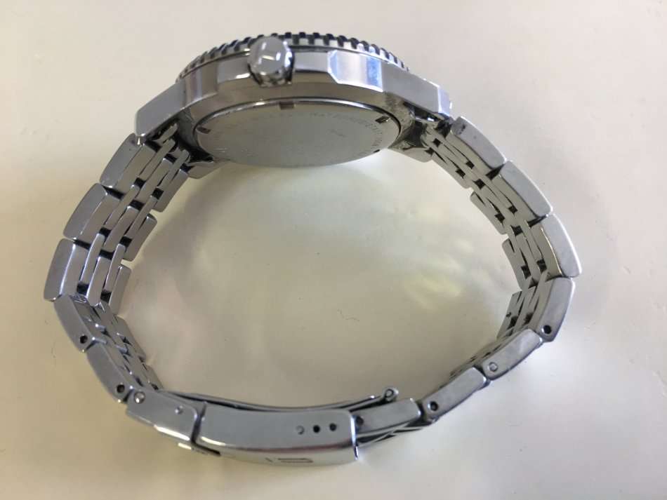 Tissot Seastar 660 Quartz Diver's 200m gents watch - 41mm Case