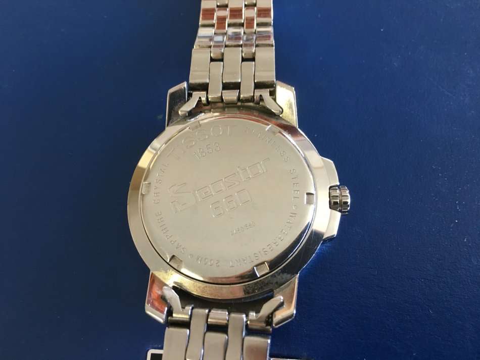 Tissot Seastar 660 Quartz Diver's 200m gents watch - 41mm Case