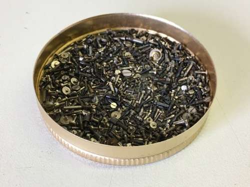 10 grams assorted watch/pocket watch screws