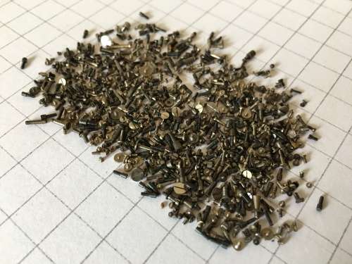 10 grams assorted watch/pocket watch screws