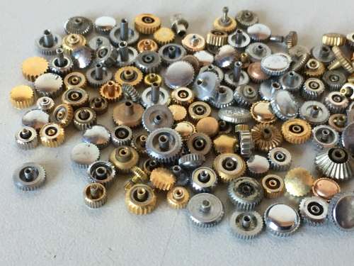 30 grams assorted used watch crowns - 150+ pieces